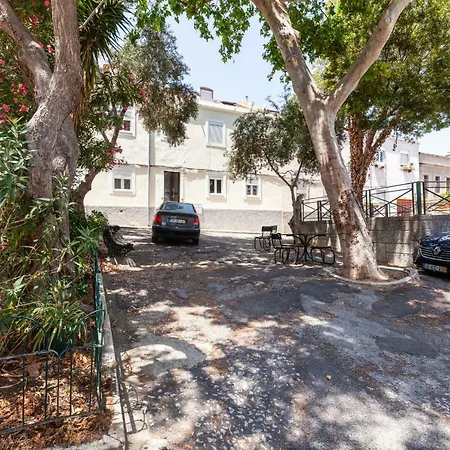 Apartman Bright 1bdr Minutes From The Tagus River *
