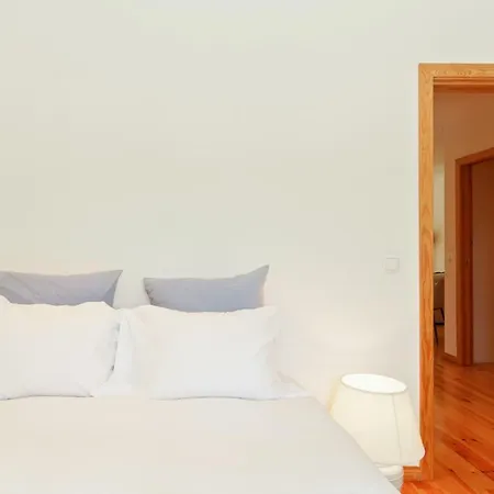 Apartman Bright 1bdr Minutes From The Tagus River