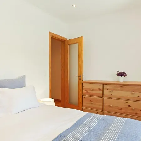 Bright 1bdr Minutes From The Tagus River * Lisboa